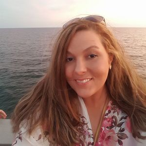 Meet your Posher, Cheryl